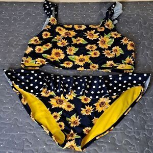 Peyton & Parker Sunflower bikini set size 18.5